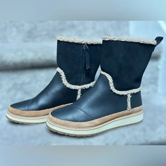 TOMS Makenna Black Leather Mid-Cath Shearling Boots Women’s 6 Style #10014172 - Picture 6 of 16
